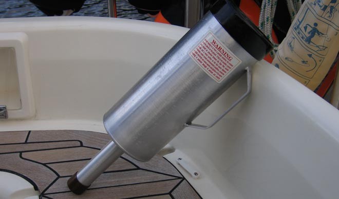 Baja fuel filter - as the fuel goes into the boat ©  SW